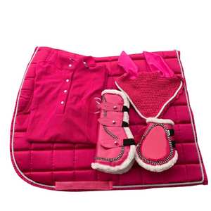 แผ่นรองอานม้าทำจากผ้าซาตินโฟมรูปม้าสไตล์อังกฤษแผ่นรองขาชุดคลุมรองเท้าบูตบินสำหรับขี่ม้า - Product Image 1