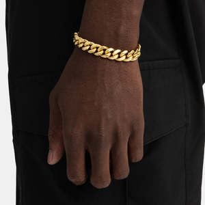 Pulsera de Cadena Cubana de Acero Inoxidable Chapada en Oro de 18K para Hombre y Mujer, Resistente al Agua, Sin Deslustre, de Lujo - Product Image 2