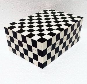 Caja de joyería con incrustaciones de resina y bambú hecha a mano, diseño decorativo elegante, accesorio económico y de gran venta - Product Image 3