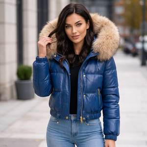 Chaqueta Acolchada de Cuero Azul con Capucha de Piel, Estilo Urbano, Resistente al Viento, con Patrón a Cuadros, Chaqueta Delgada de Invierno, Pufferjacken Damen - Product Image 1