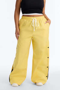 กางเกงขายาวทรงหลวมแบบ unisex ผ้าไนลอน มีกระดุมด้านข้าง รูดเชือกผูกเอว สไตล์ลำลอง สตรีทแวร์ สำหรับผู้ชายและผู้หญิง - Product Image 3