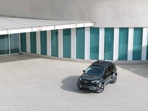 Voiture modifié<span class=keywords><strong>e</strong></span> <span class=keywords><strong>Formula</strong></span> Leopard Titanium 3 avec toit ouvrant, plateforme de toit, échelle latérale, petit sac à dos et aileron arrière - Product Image 4