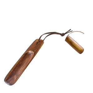 ที่ใส่รองเท้าทำจากไม้สำหรับใส่ในอินเดียฮอร์นแบบสั้นใส่สบายและมีสไตล์ - Product Image 1