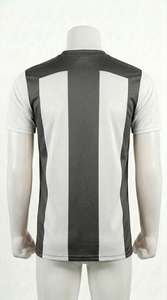 Camiseta Deportiva Informal de Primera Calidad para Entrenamiento - Product Image 3