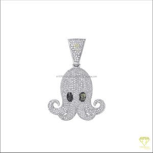 Colgante de Lujo Hecho a Mano con Moissanita y Baño de Rodio, Diseño Animal Hiphop, Joyería Personalizada - Product Image 2