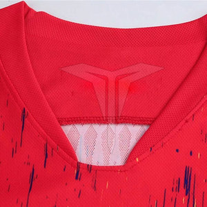 Nouveautés, uniforme de football pour adultes, logo personnalisé, polyester respirant, vêtements de sport de haute qualité pour hommes - Product Image 2