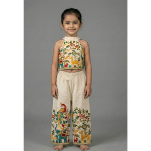 Conjunto étnico sin mangas para niños en algodón khadi con top corto con cuello halter y bordado floral y dori, y pantalón largo. - Product Image 5