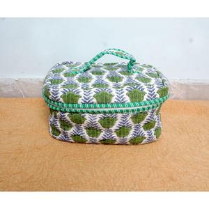 Ensemble de 3 trousses de toilette matelassées indiennes en coton écologique de qualité supérieure avec fermeture éclair et poignée souple, pour femme, avec pompons, pour le voyage et le rangement de maquillage - Product Image 2