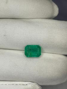 มรกตทรงแปดเหลี่ยมเจียระไนแบบหลวม สีเขียวธรรมชาติ สำหรับใช้ทำเครื่องประดับ ขนาด 9.75x7 มม. - Product Image 3