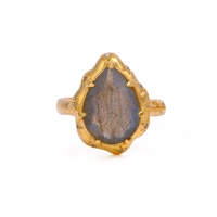 Bague Statement Goutte d'Eau en Labradorite Naturelle Faite à la Main, Plaqué Or Rose, Sertissage à Griffes Texturé, Style Bohème Géométrique Unique