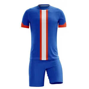 Vente en gros Kit d'uniformes de football Maillot et short de football Conception personnalisée Vêtements de sport Uniforme