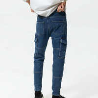 Jeans en denim décontractés et élégants pour hommes, avec un look inspiré du style décontracté et du streetwear