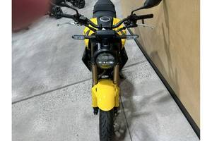 Motocicleta de Calle CB300R ABS de 300cc para Adultos, Modelo 2026, con EFI, ABS y Características Deportivas Naked Premium - Product Image 2