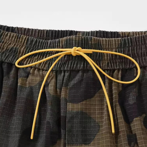 กางเกงขาสั้นลำลองผู้ชายทรงปกติ ผ้าแคนวาสคอตตอน 100% แห้งเร็ว ระบายอากาศได้ดี เอวกลาง มีเชือกผูก สีพื้น เป็นมิตรกับสิ่งแวดล้อม - Product Image 3