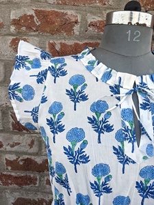 Robe d'été courte pour femme, imprimée à la main, motif floral vintage, style bohème, col halter, taille brodée à pompons - Product Image 5