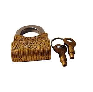 Candado de Latón Grabado de Estilo Antiguo con 2 Llaves, Decorativo y Funcional - Product Image 1