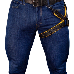 Sangle de pénis pour homme en cuir de qualité supérieure, ajustable, pour harnais de type Bulldog, idéale pour les tenues de club. - Product Image 1