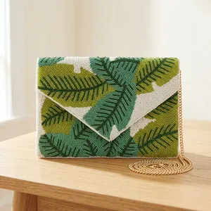 Pochette à perles pour femme avec motif feuille et chaîne, style bohème, pour soirée ou mariage, couleur verte, au meilleur prix - Product Image 2