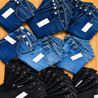 Jeans en denim décontractés pour hommes avec étiquettes de marque excédentaires, lot de vêtements en gros provenant du Bangladesh, jeans en denim chinois