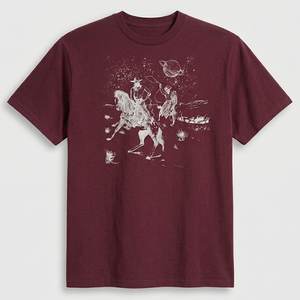 Nouveaux T-shirts pour hommes personnalisés avec logo imprimé DTF, couleur bordeaux, pour un style vintage Highstreet, col rond, tissu respirant et confortable - Product Image 2