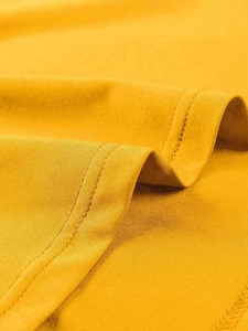 Débardeur de sport et fitness en coton et polyester pour hommes, personnalisable avec capuche, vente en gros - Product Image 6