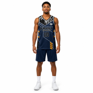 Maillot de basketball personnalisé à sublimation intégrale pour homme – Tenue d'entraînement respirante en mesh pour équipe – Vêtement de sport sans manches pour match - Product Image 3