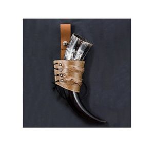Vaso para beber hecho a mano con cuerno de búfalo, estilo rústico natural, portátil con correa de cuero para coleccionables de arte. - Product Image 3