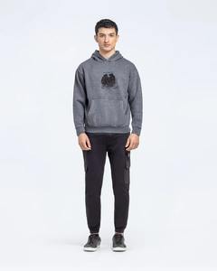 เสื้อฮู้ดดี้ทรงปกติสำหรับผู้ชาย ออกแบบโดยผู้ผลิตเสื้อผ้าชั้นนำสำหรับสวมใส่ได้ทุกฤดูกาล - Product Image 3