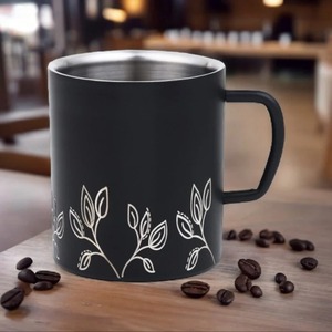 Mug en acier au design minimaliste avec poignée, tasse à café à double paroi, finition noire mate - Product Image 1