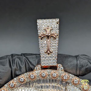 Pendentif personnalisé style hip-hop avec motif de silhouette de ville, serti de diamants, bijou de luxe pour homme et femme. - Product Image 2