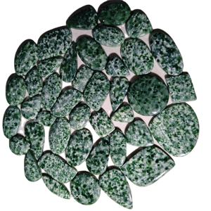 พลอยแจสเปอร์จุดเขียวธรรมชาติทรงหลังเบี้ย ขนาด 20-45 มม. สำหรับทำเครื่องประดับ บำบัดเรกิ ช่วยปรับสมดุลจักระ - Product Image 2