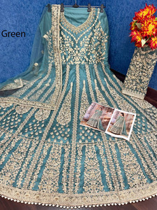 Tenue ethnique indienne et pakistanaise pour femmes, style Anarkali, avec broderie papillon en résille, travail de miroirs et bordure en dentelle, en Faux Georgette épaisse, pour les fêtes - Product Image 2