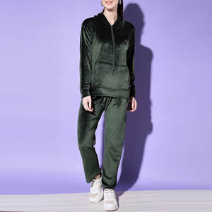 Conjunto de Dos Piezas de Terciopelo para Mujer, Ropa Casual de Manga Larga, Estilo Deportivo, a la Moda para Invierno - Product Image 1