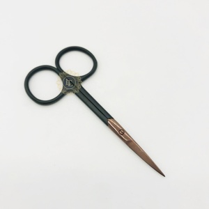 Tijeras para manicura con logotipo personalizado, punta de oro rosa, recta, mejor precio, recubrimiento en polvo negro mate, tijeras para cutículas de pestañas de acero inoxidable - Product Image 3