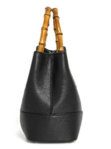 Sac fourre-tout de luxe en cuir véritable fait main Royaa, élégant sac à main à poignée supérieure, sac vintage en cuir noir avec fermoir - Product Image 2