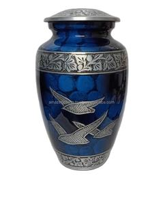 Urnes funéraires vintage marron en métal de style américain pour cendres humaines Urnes funéraires en métal de dernière conception en gros - Product Image 3