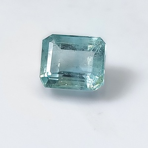 Esmeralda Nigeriana Natural de Corte Octogonal de 4.55 Ct, Gema Suelta Facetada (8x10x6.6 mm) - Product Image 3