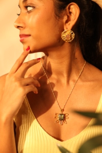 Handcrafted Gold Plated Alloy Wire Weave Ethnic Moon Shape <b>Stud</b> <b>Earrings</b> Natural Rose quartz for Women Party - Product Image 3