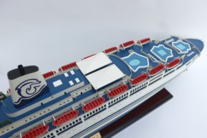 SS SEA BREEZE - Modèle de bateau de croisière Panama en bois artisanal - Product Image 4