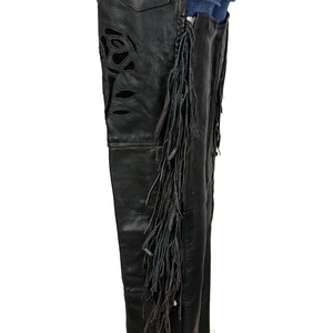 Chaps de moto classiques pour femmes Samroz, tressés et frangés, couleur personnalisée, avec broderie de roses, haute qualité - Product Image 5