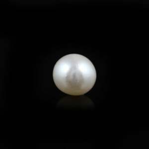 Natural White Freshwater Coin Pearl Loose Gemstone 5.15 Carat for Fine Jewelry - Product Image 2