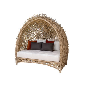 Cama de Exterior Premium ARTERRA con Toldo, Silla Reclinable de Madera de Teca, Muebles de Lujo para Piscina, Patio y Resort - Product Image 1