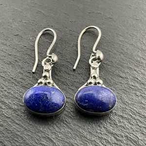 Boucles d'oreilles pendantes fantaisie en argent sterling et lapis-lazuli vintage, bijoux faits à la main avec pierres précieuses bleues, cadeau élégant pour femmes - Product Image 5