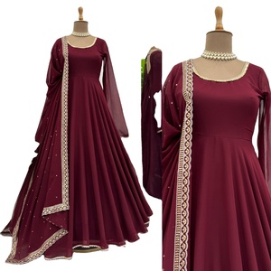 Conjunto de Salwar Kameez Moderno con Diseño de Bollywood, Corte Regular, para Bodas Indias y Fiestas, Kurti Étnico con Pantalón y Dupatta, Faux - Product Image 1