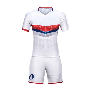 Ensemble maillot et short de rugby sur mesure, style moderne, design personnalisé, pour équipe de club, uniforme de rugby professionnel sublimé - Product Image 2