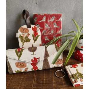 ชุดคอมโบสำหรับคนรักธรรมชาติ แพ็ค 4 ชุดของขวัญวัฒนธรรมและการท่องเที่ยว - Product Image 1