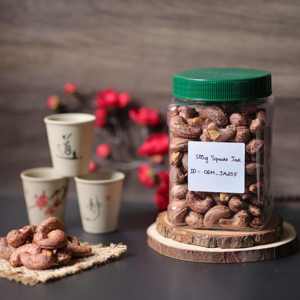 Special 500g Cashew <b>Nuts</b> Square Jar OEM Custom Grade Premium Roasted Buttery Salty Dried Organic Vietnam Style Wholesale - Product Image 6