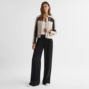 Blousons en cuir pour femmes et hommes, style motard, avec broderie lettres, en cuir PU véritable, vente en gros - Product Image 4