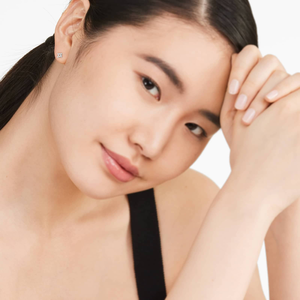 Elegantes Pendientes de Plata 925 con Moissanita en Forma de Triángulo, Diseño Geométrico, Estilo Moderno, Brillantes, Minimalistas, Joyería Fina de Lujo - Product Image 2