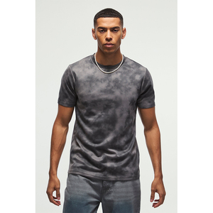 T-shirts pour hommes sur mesure, coupe slim, super résistants, respirants, fabriqués au Pakistan, best-sellers, prix bas. - Product Image 4